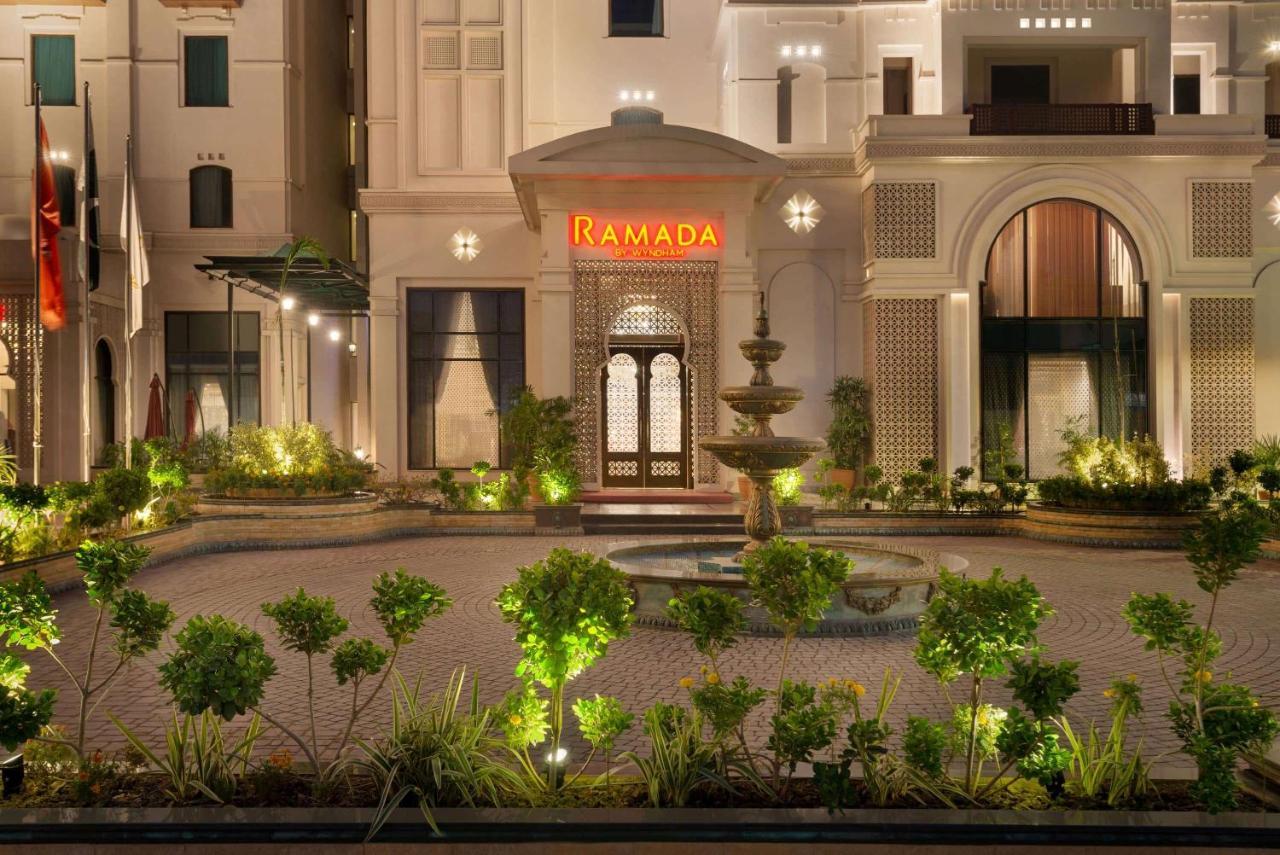 Hotel Ramada By Wyndham Lahore Gulberg II Exterior foto